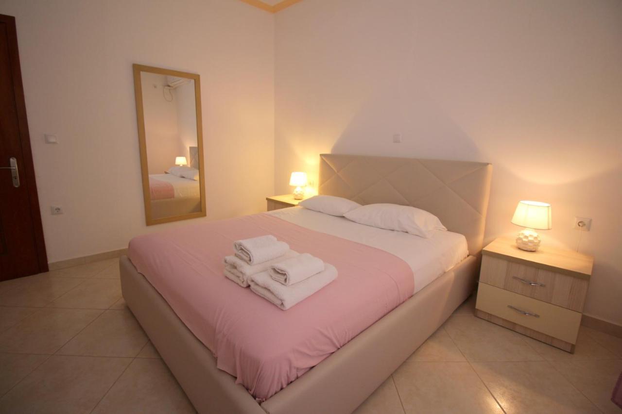Villa 24 Σαράντα Εξωτερικό φωτογραφία